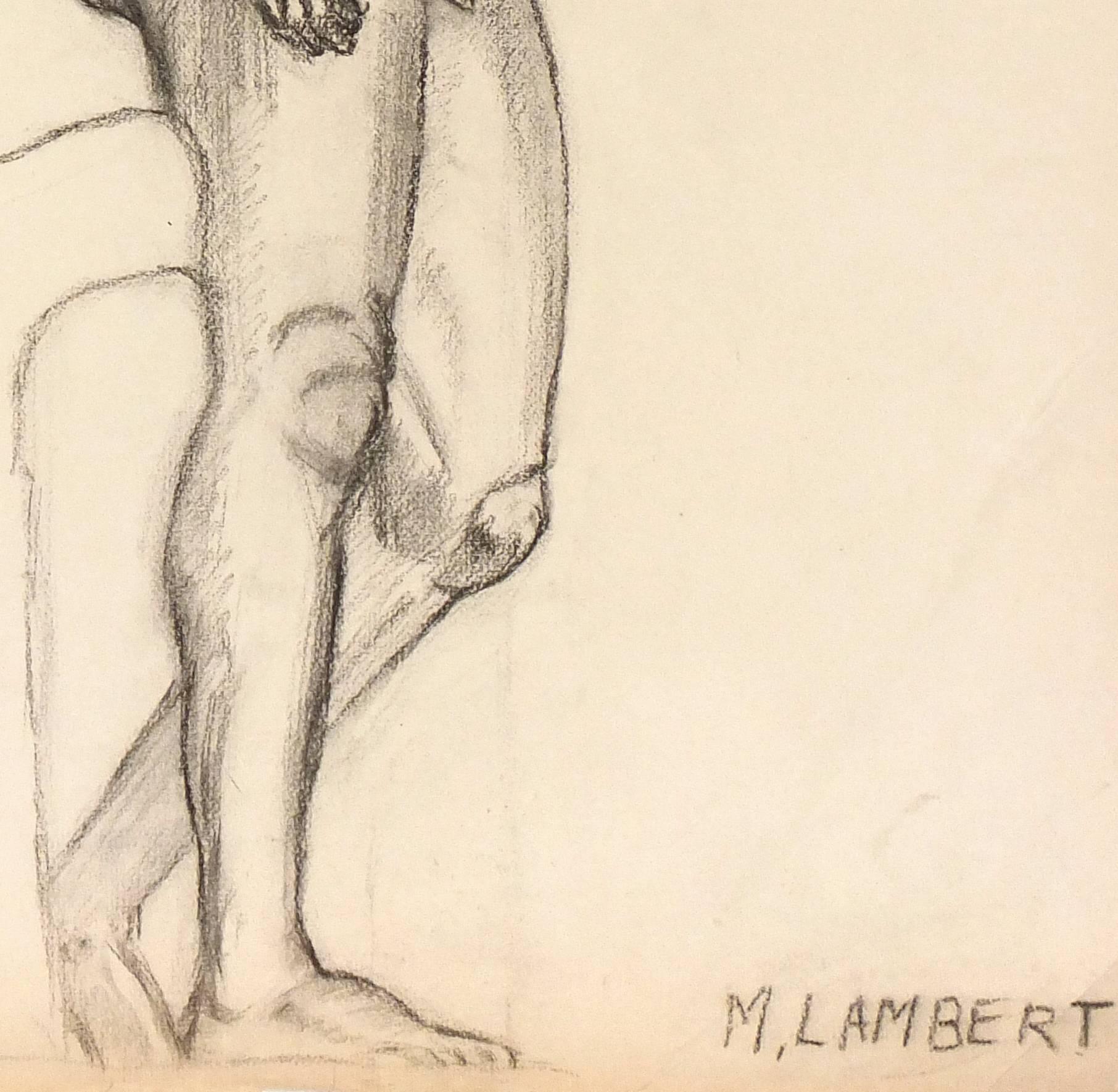Französische Bleistiftzeichnung einer nackten männlichen Statue mit Bronzeguss an den Beinen von Künstler M. Lambert, um 1930. Signiert unten rechts. 

Originalkunstwerk auf Papier auf einem weißen Passepartout mit Goldrand. Die Matte passt in einen