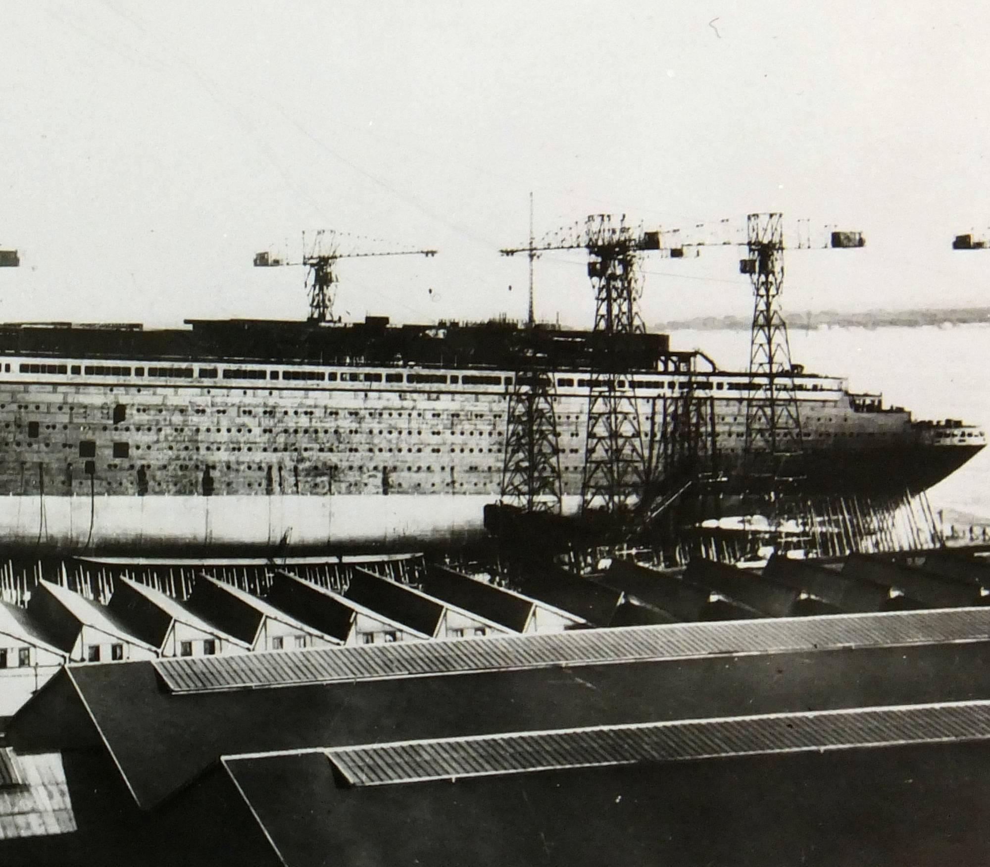 Vintage French Photograph - Construction of Le Normandie Steamer - Gray Black and White Photograph by Unknown