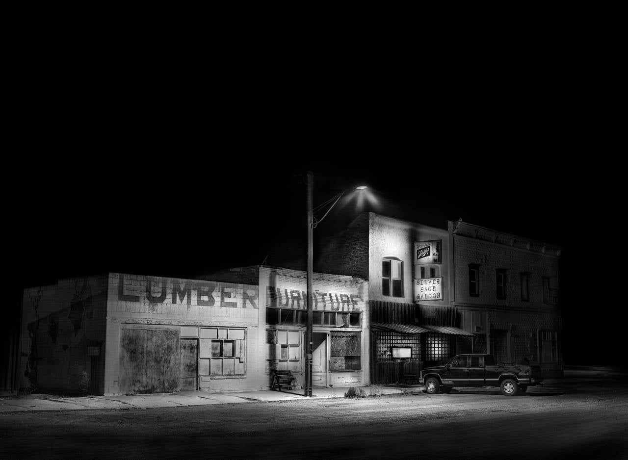 Teri Havens Black and White Photograph - Silver Sage Saloon, Shoshoni, Wyoming