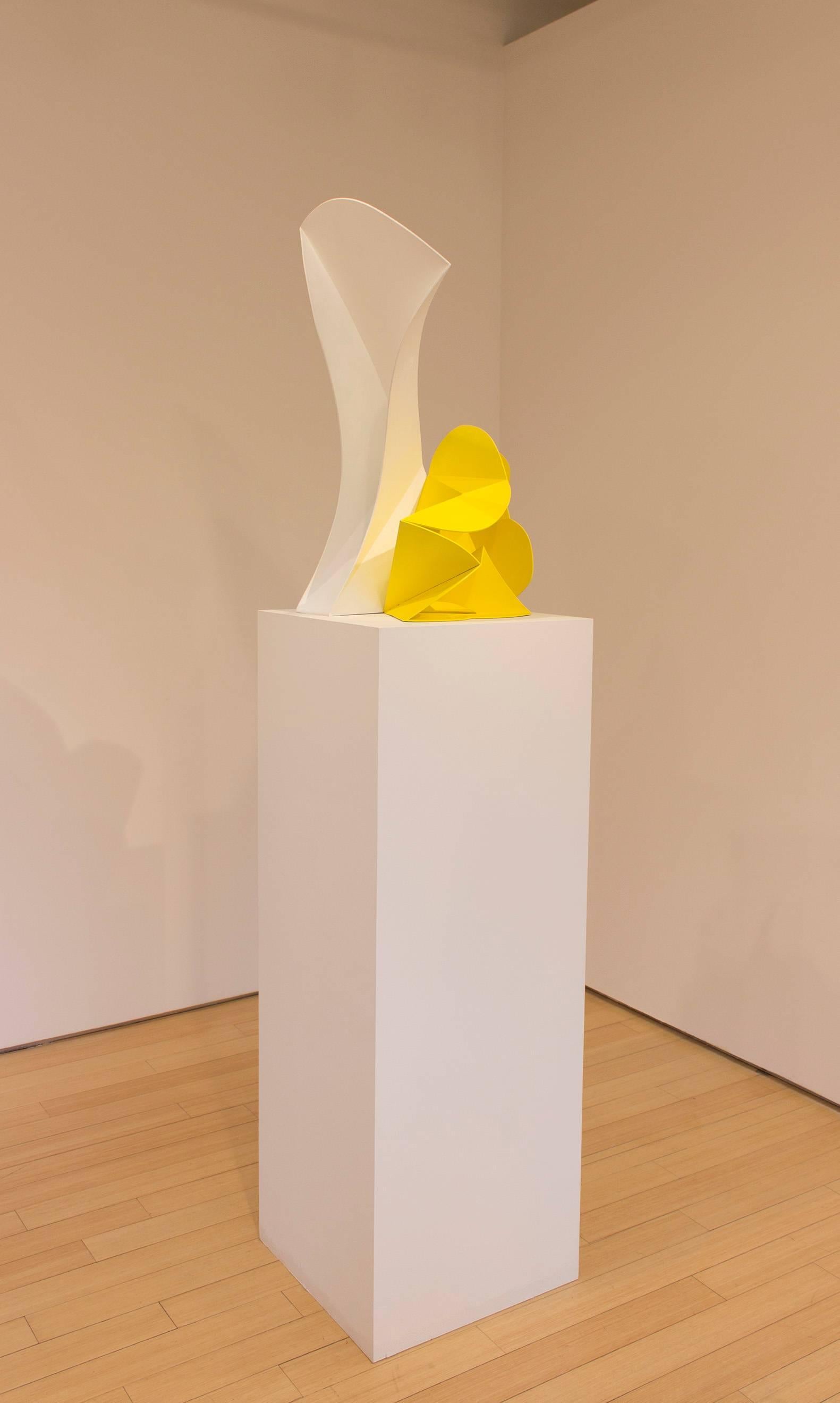 Flourish - Sculpture by George Sugarman