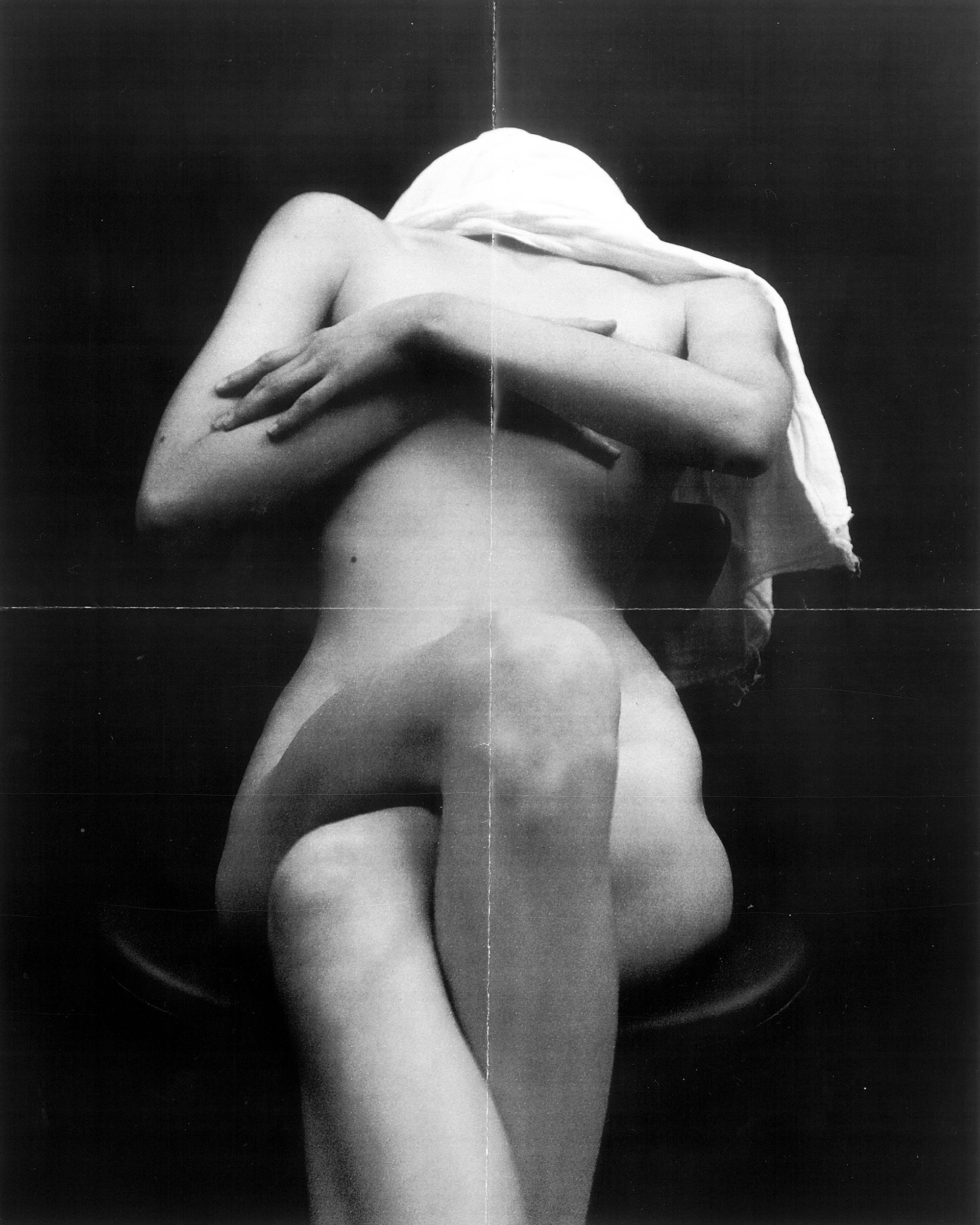 Photographie « Rien personnel » de 39" x 31" en édition de 7 par Kseniya Vashchenko