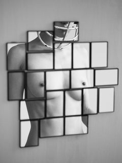 «Fragments of Her», fotografía en blanco y negro, 39 x 29,5 pulgadas, edición limitada. Edición de 4, de Lukas Dvorak