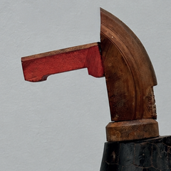 Caballo XI – 21. Jahrhundert, zeitgenössische Skulptur, figurativ, Recycling