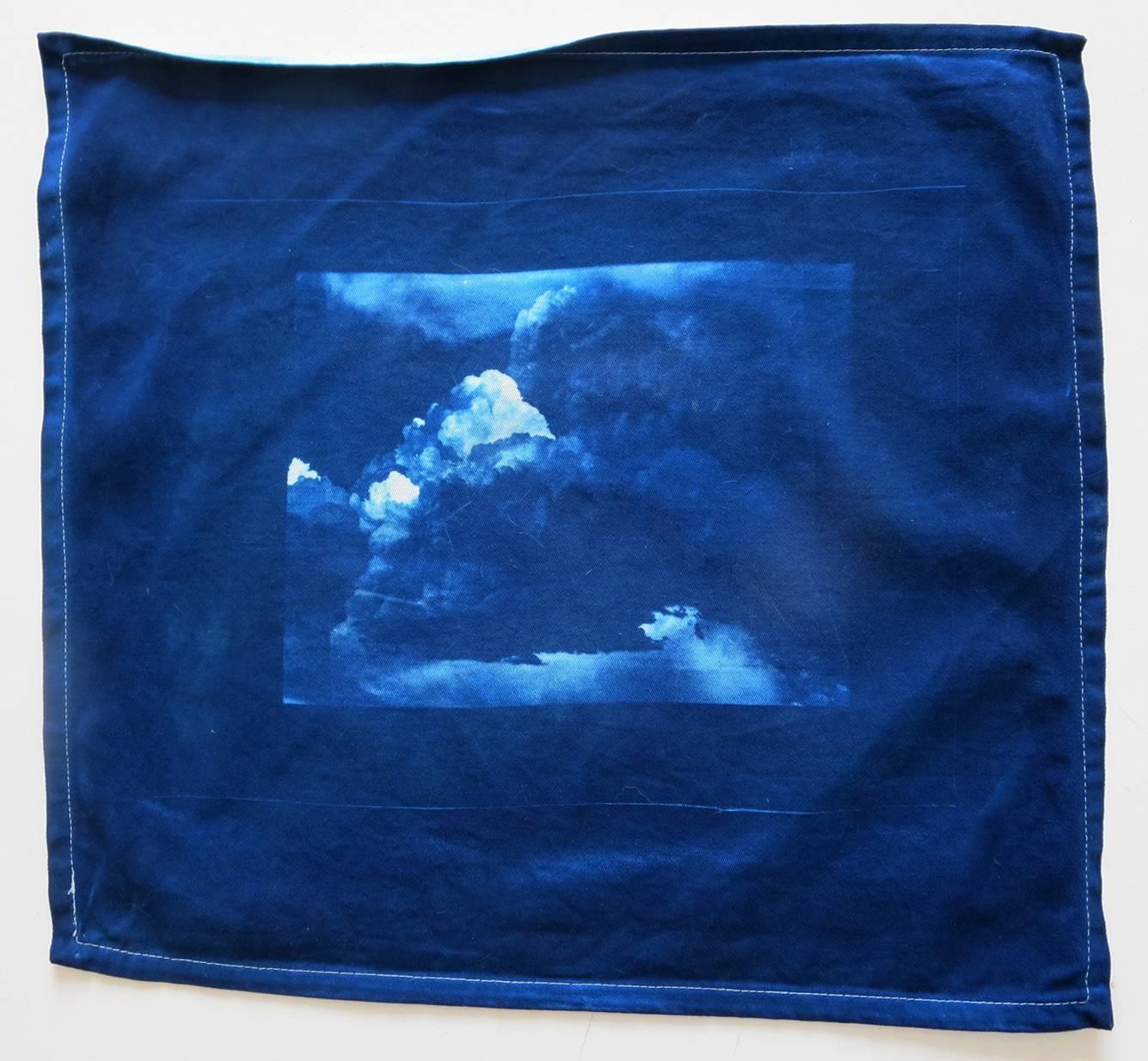 Color Photograph Mark Sink - Nuages cyanosés