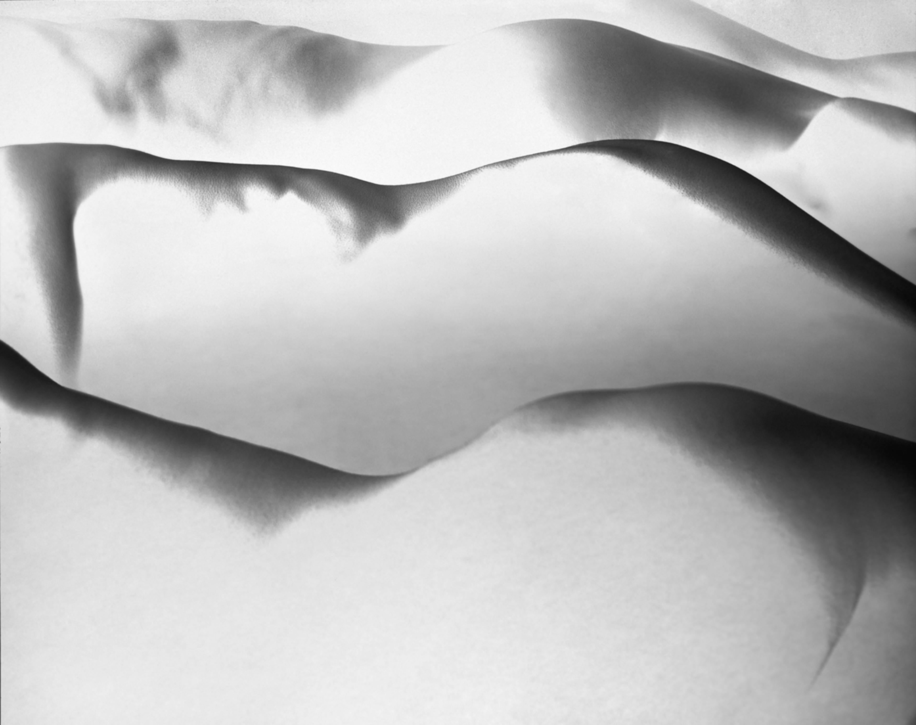 Benjamin Heller Black and White Photograph - Horizons, New York, NY, 2016