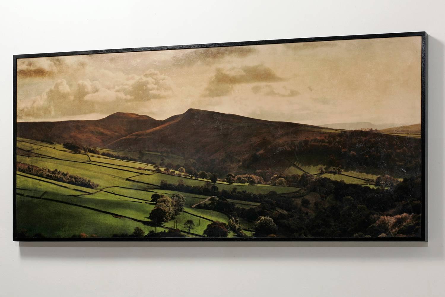 Hayfield - Robe de chambre - Photograph de Pete Kelly