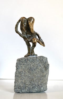 Gyunay Aliev, « Politique », sculpture figurative originale en bronze sur grès, 1997