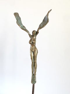 Gyunay Aliev, « Fallen Angel (Inanna) », sculpture figurative originale en bronze