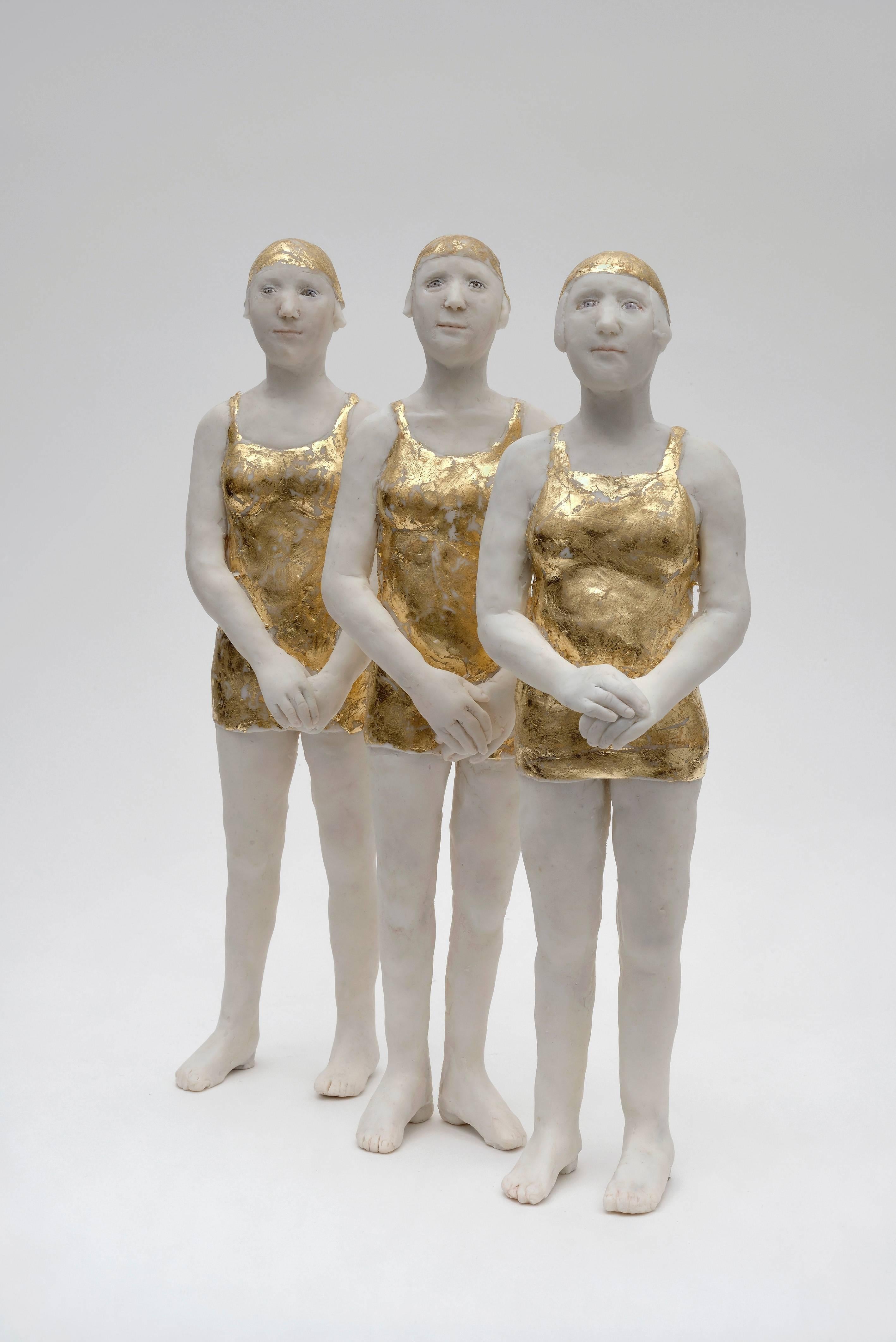 Agnes Baillon Figurative Sculpture - Danseus (Singing in the Rain)