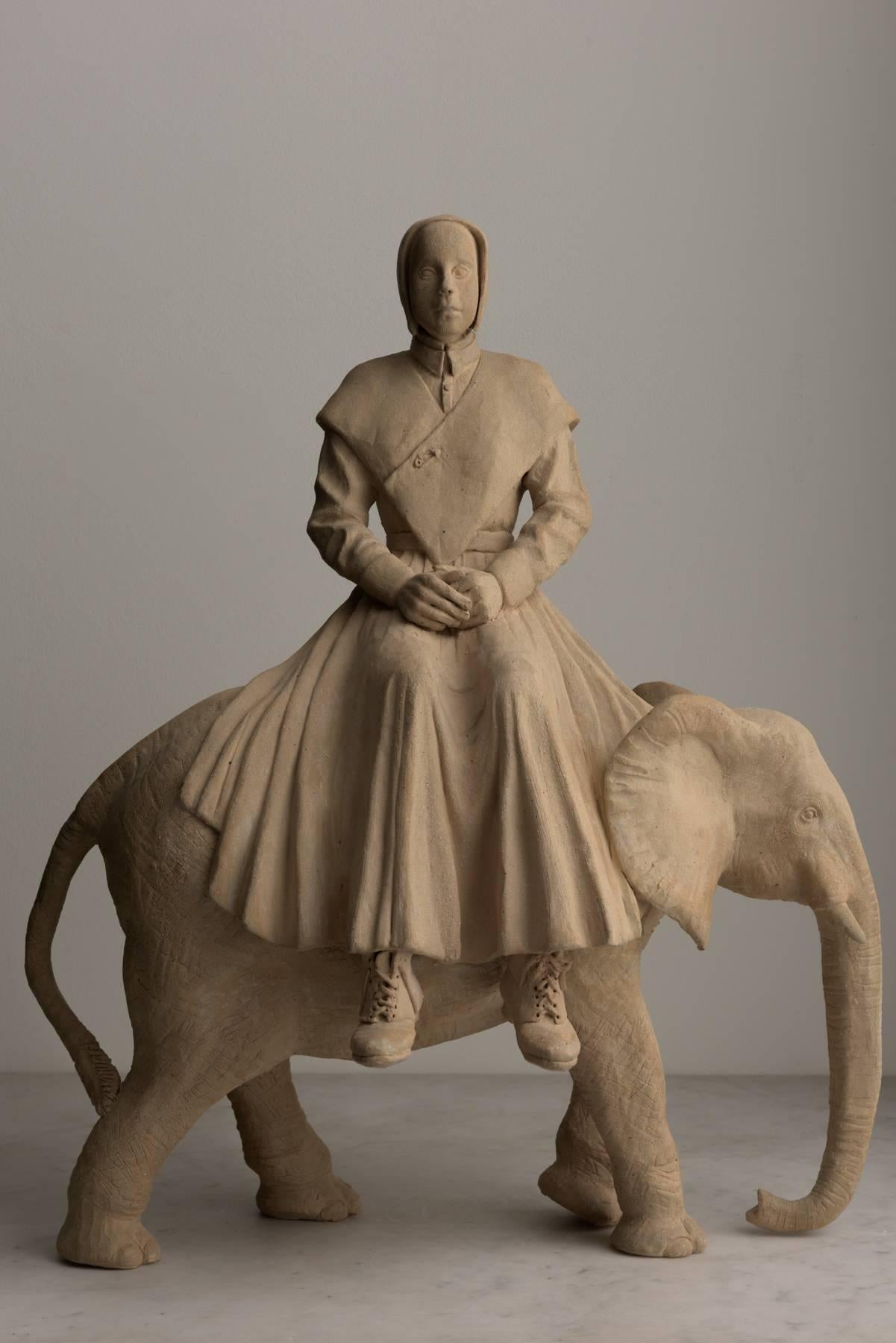 Tricia Cline Figurative Sculpture - Knowing's Wife