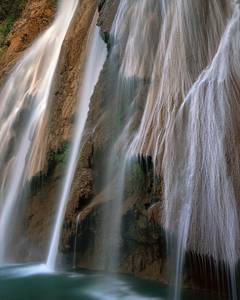 Anisakan Falls 1