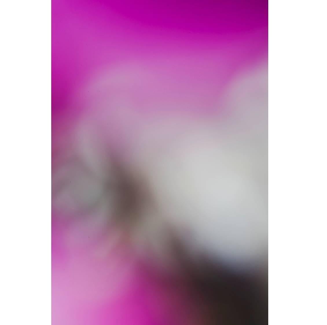 Color Photograph di Diane Rosenblum - Emeline