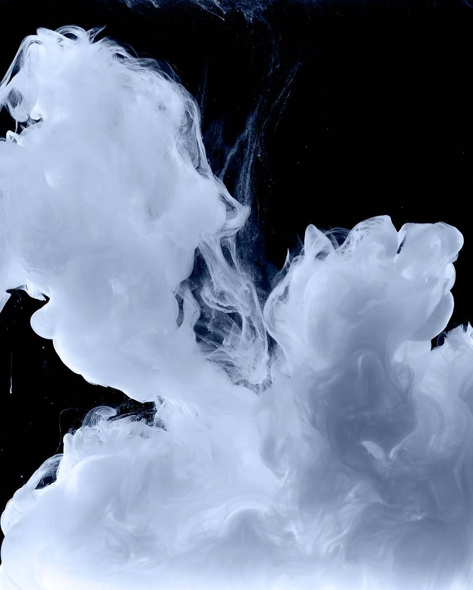 Michele Gastl Abstract Photograph - Liquid Smoke 1