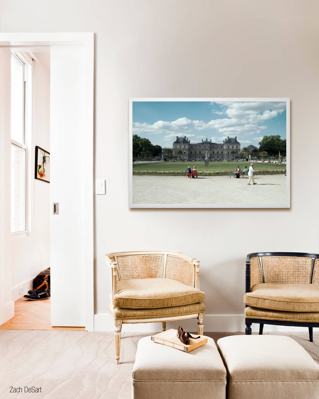 The Luxembourg Garden was built by Queen Marie de Medici who wanted to leave the Palais du Louvre. Today the Luxembourg Garden is the place that welcomes visitors from around the world and where Parisians love to come walk or enjoy various