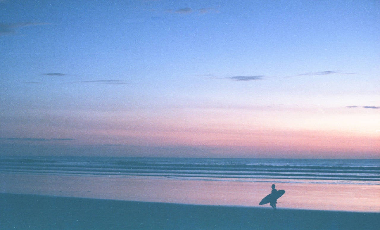 Josh Soskin Landscape Photograph - Surfer Silhouette
