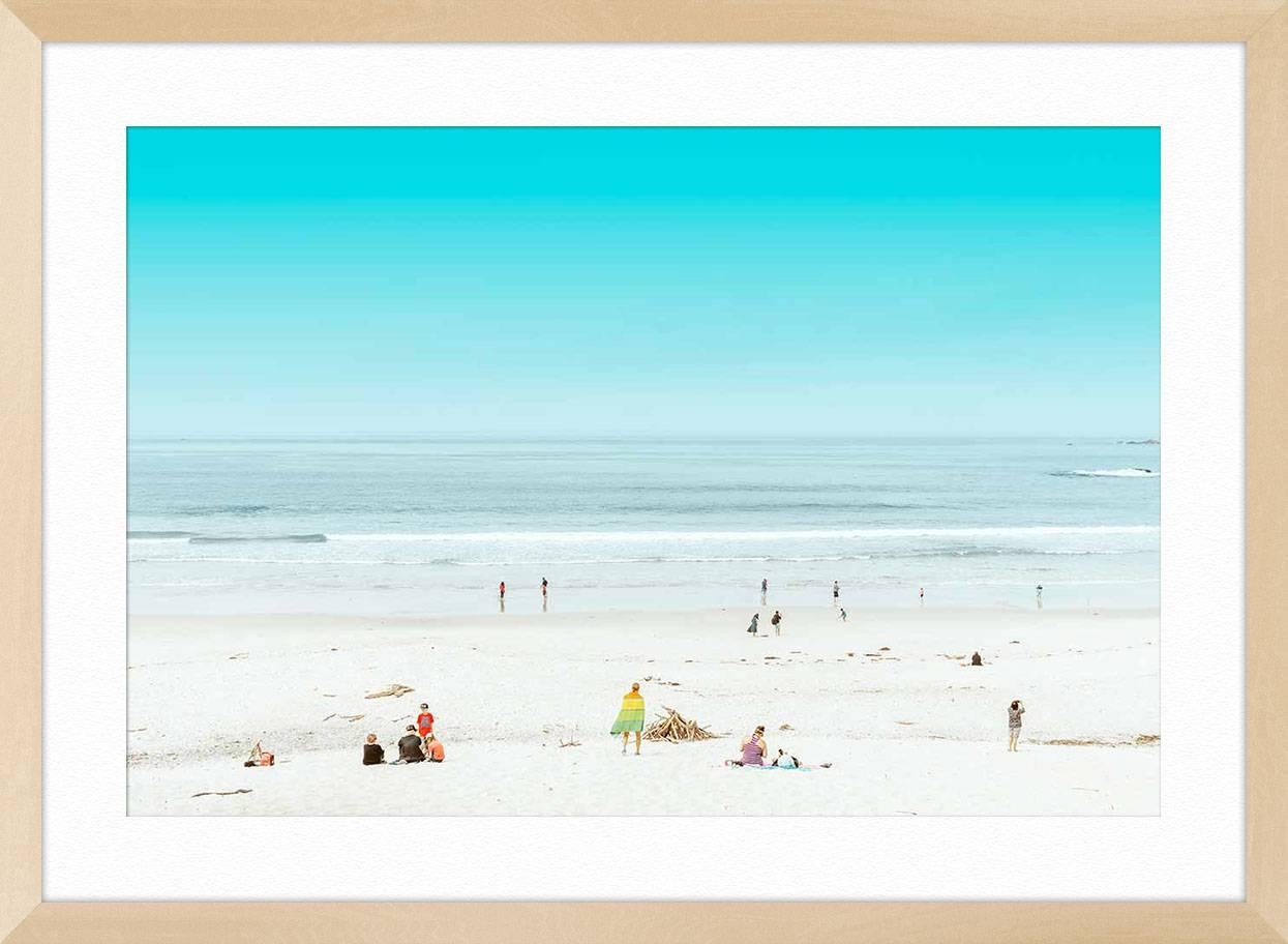 ABOUT THIS PIECE: French photographer Ludwig Favre recently road tripped to California. His pictures of California's iconic architecture and beaches carry the same romantic feel of a Parisian shooting exotic landscapes. Favre is know for his soft