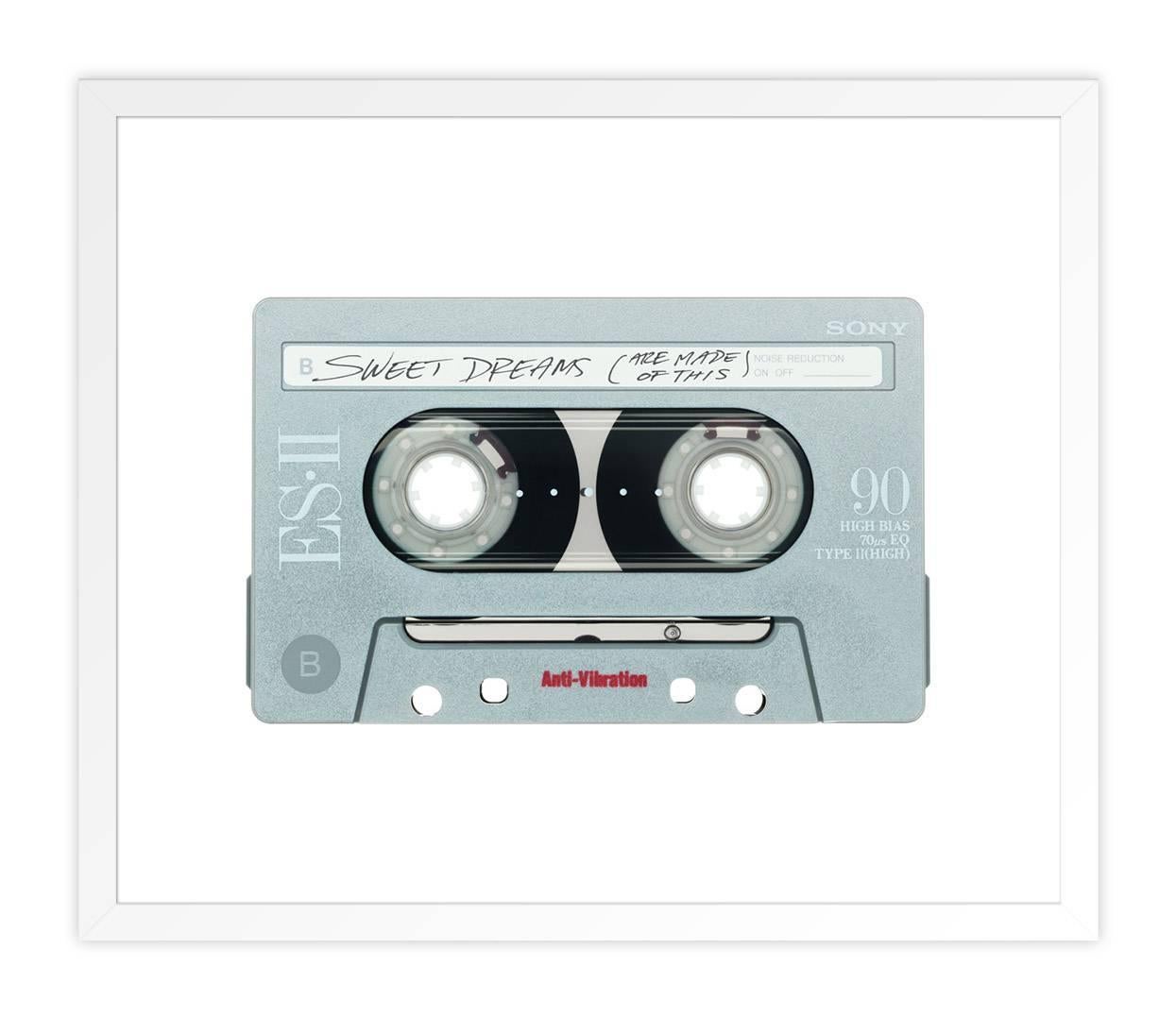 ÜBER DIESES STÜCK: Wir sollten nicht so tun, als ob wir die Musik der 80er Jahre nicht mögen würden.

ÜBER DIESEN KÜNSTLER: Floyd P. Stanley ist ein in LA ansässiger Fotograf, der Produktfotografien von gemischten Bändern erstellt. Stanley und