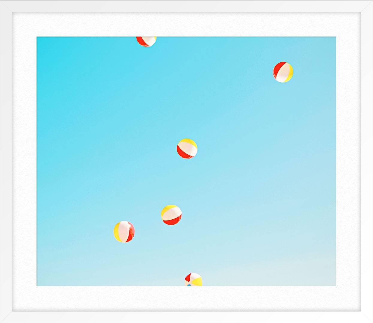 Verano - Still-Life Print Rojo de Kimberly Genevieve