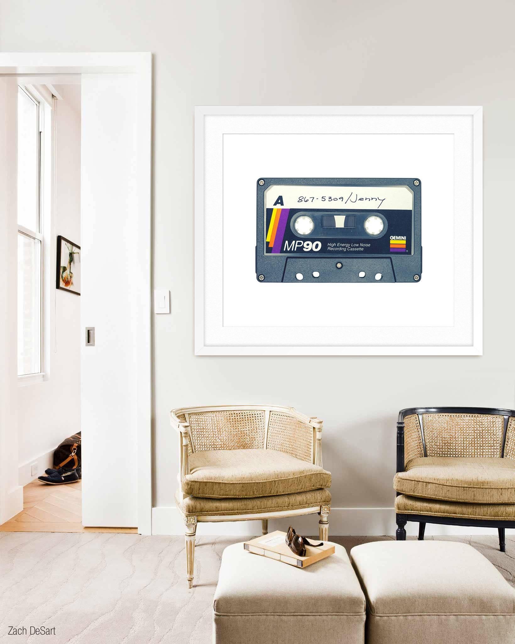 ÜBER DIESES STÜCK: Wir sollten nicht so tun, als ob wir die Musik der 80er Jahre nicht mögen würden.

ÜBER DIESEN KÜNSTLER: Floyd P. Stanley ist ein in LA ansässiger Fotograf, der Produktfotografien von gemischten Bändern erstellt. Stanley und