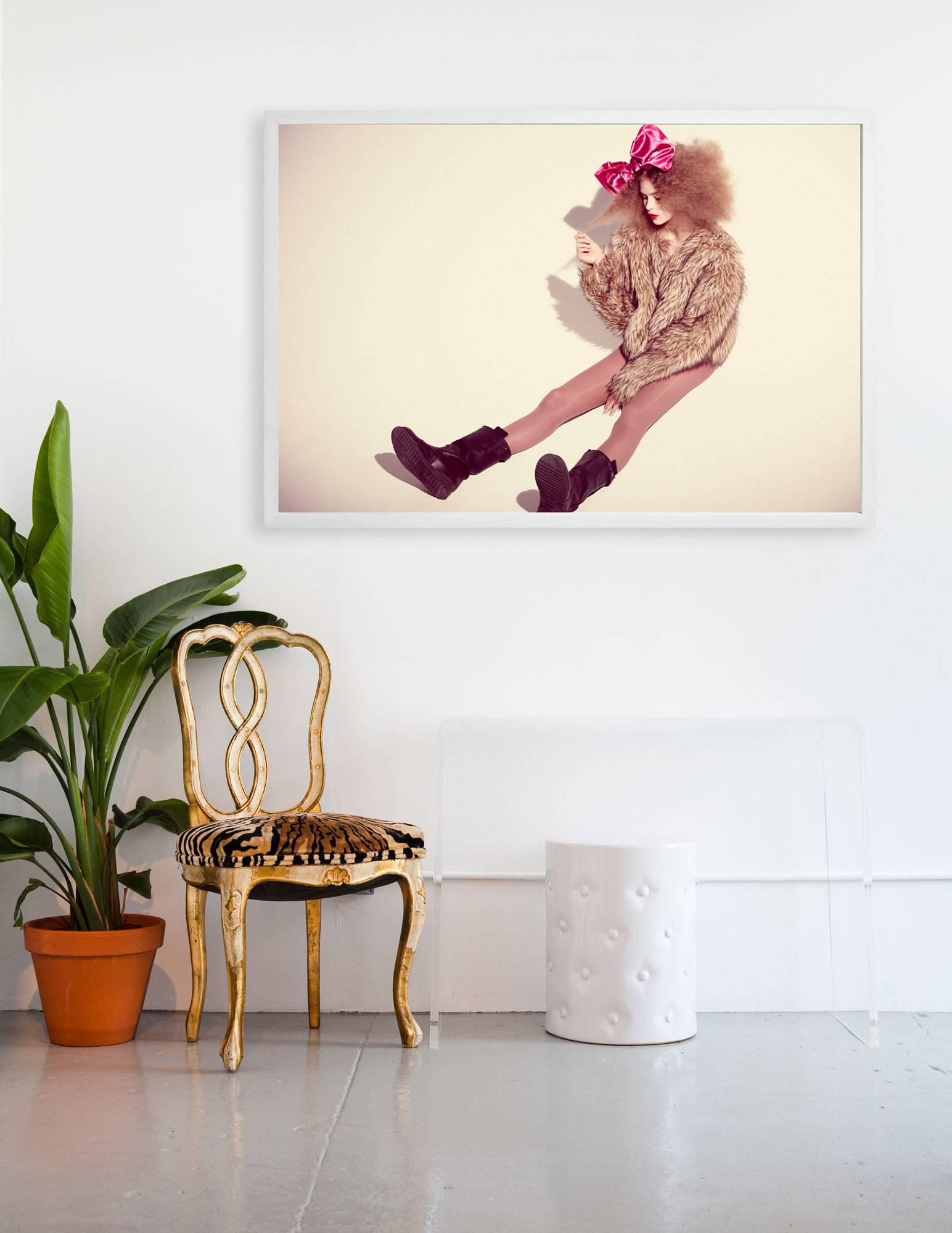 My Furry Valentine 1 – Print von Amanda Pratt