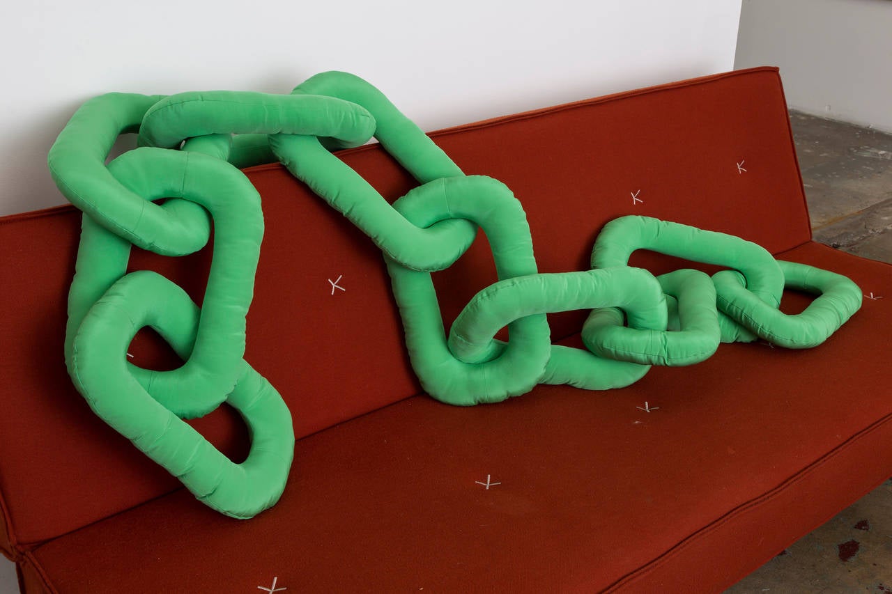 Chain Pillow - Contemporary Sculpture by Katie Stout