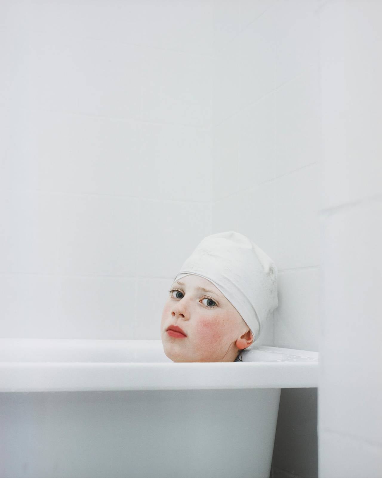 Portrait Photograph di Hendrik Kerstens - Cuffia da bagno