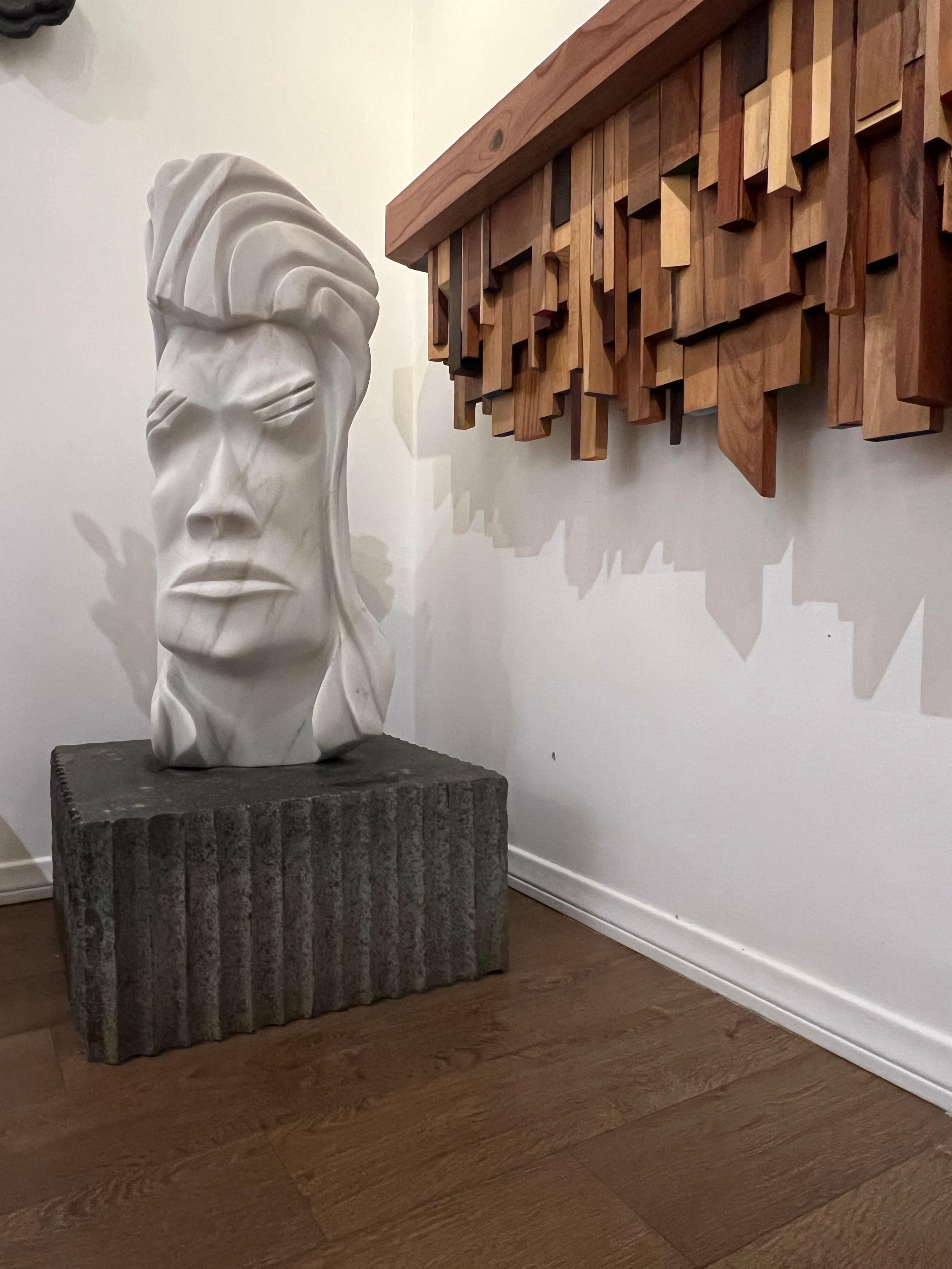 Escultura OBAKE SISTER, Mármol de Yule 14