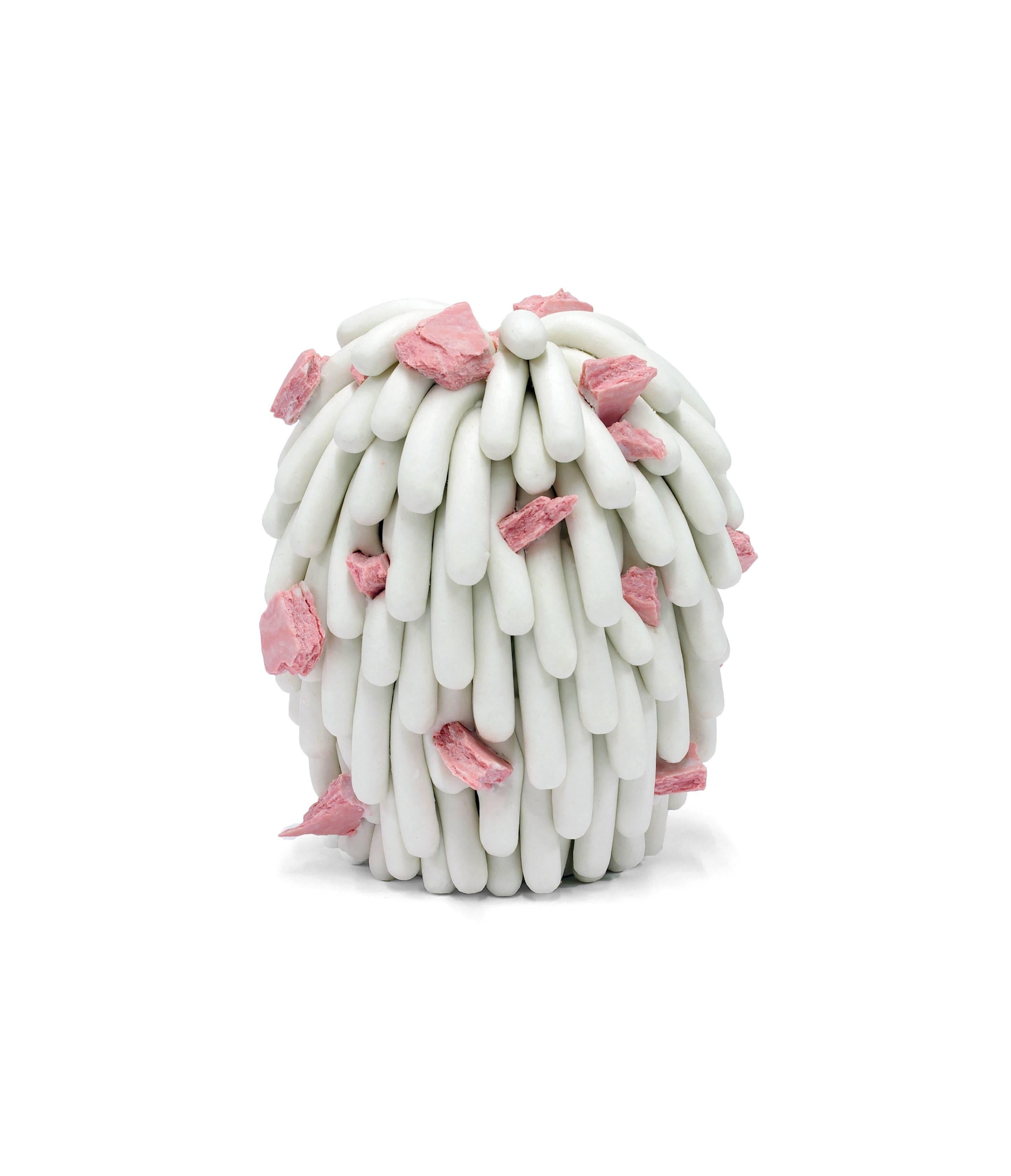 Small Porcelain Dust Furry with Pink Rocks - Sculpture by Linda Lopez