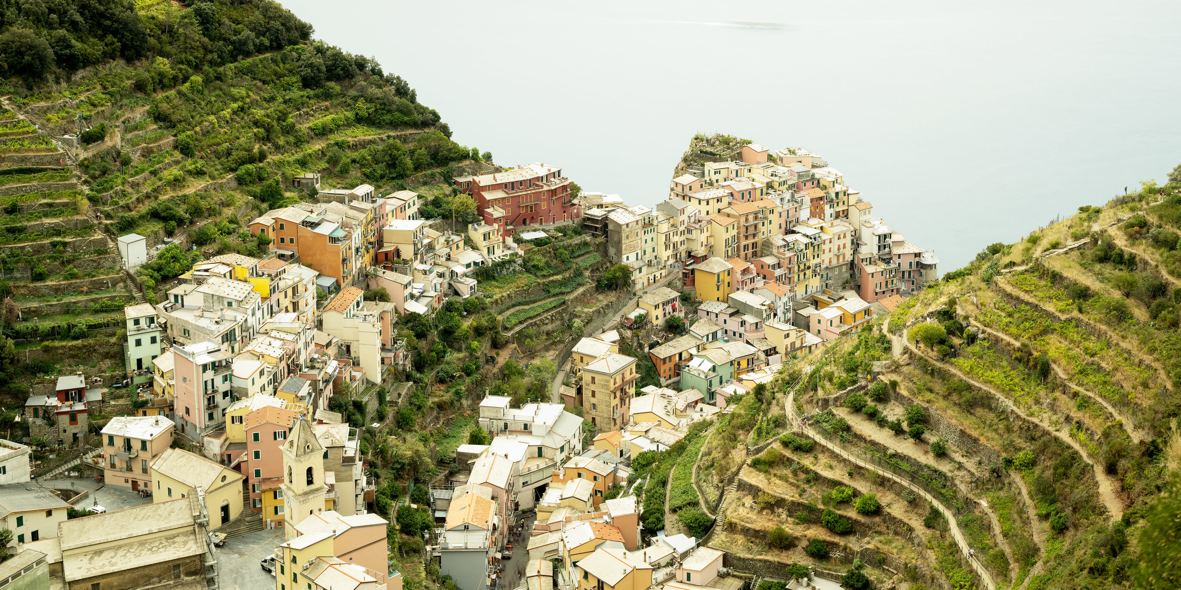 Village pittoresque, Cinque Terre, Italie, photographie en couleur, paysage de taille moyenne
