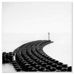 Estudio n.º 1 de Cobbolds Point – Inglaterra, fotografía en blanco y negro de un paisaje marino, edición limitada