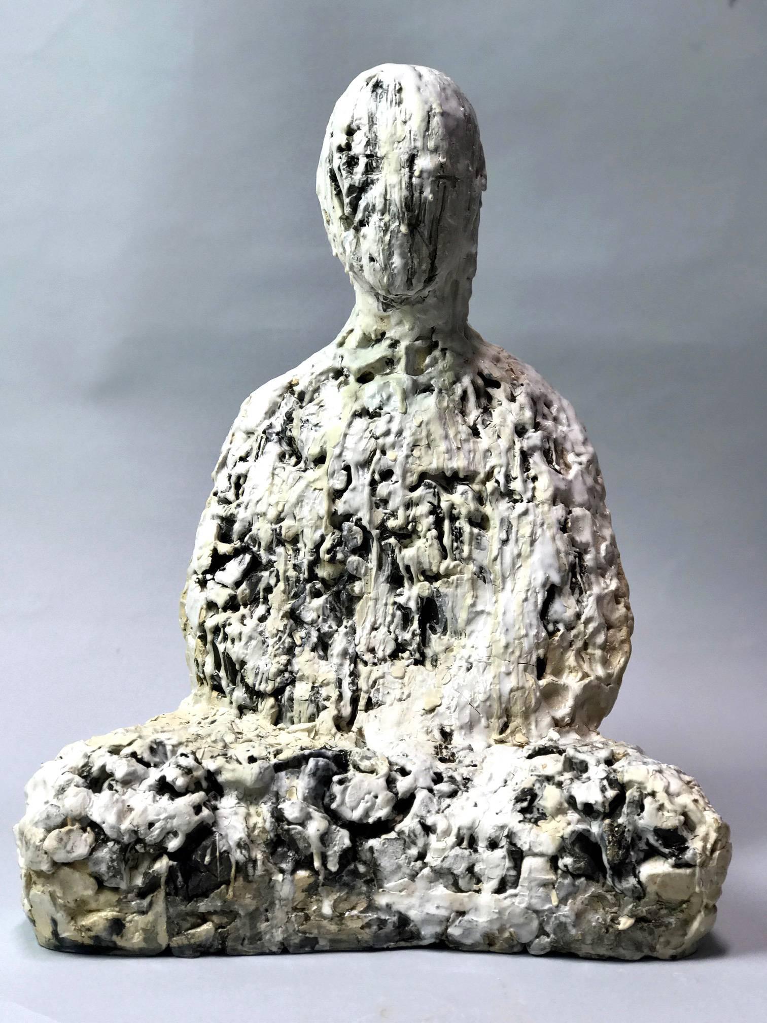 Wanxin Zhang Figurative Sculpture – Winter Schneetag