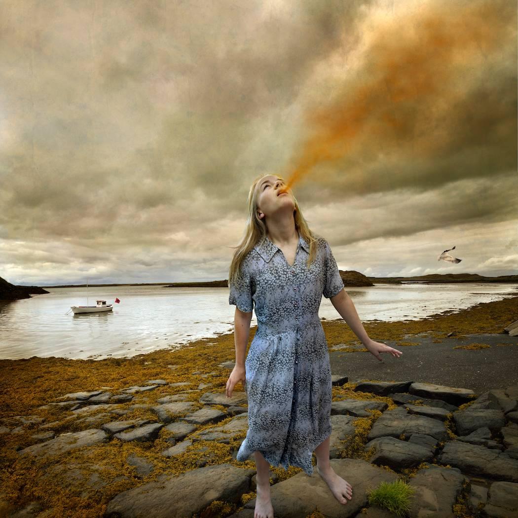Tom Chambers Color Photograph – Sturm-Warnung