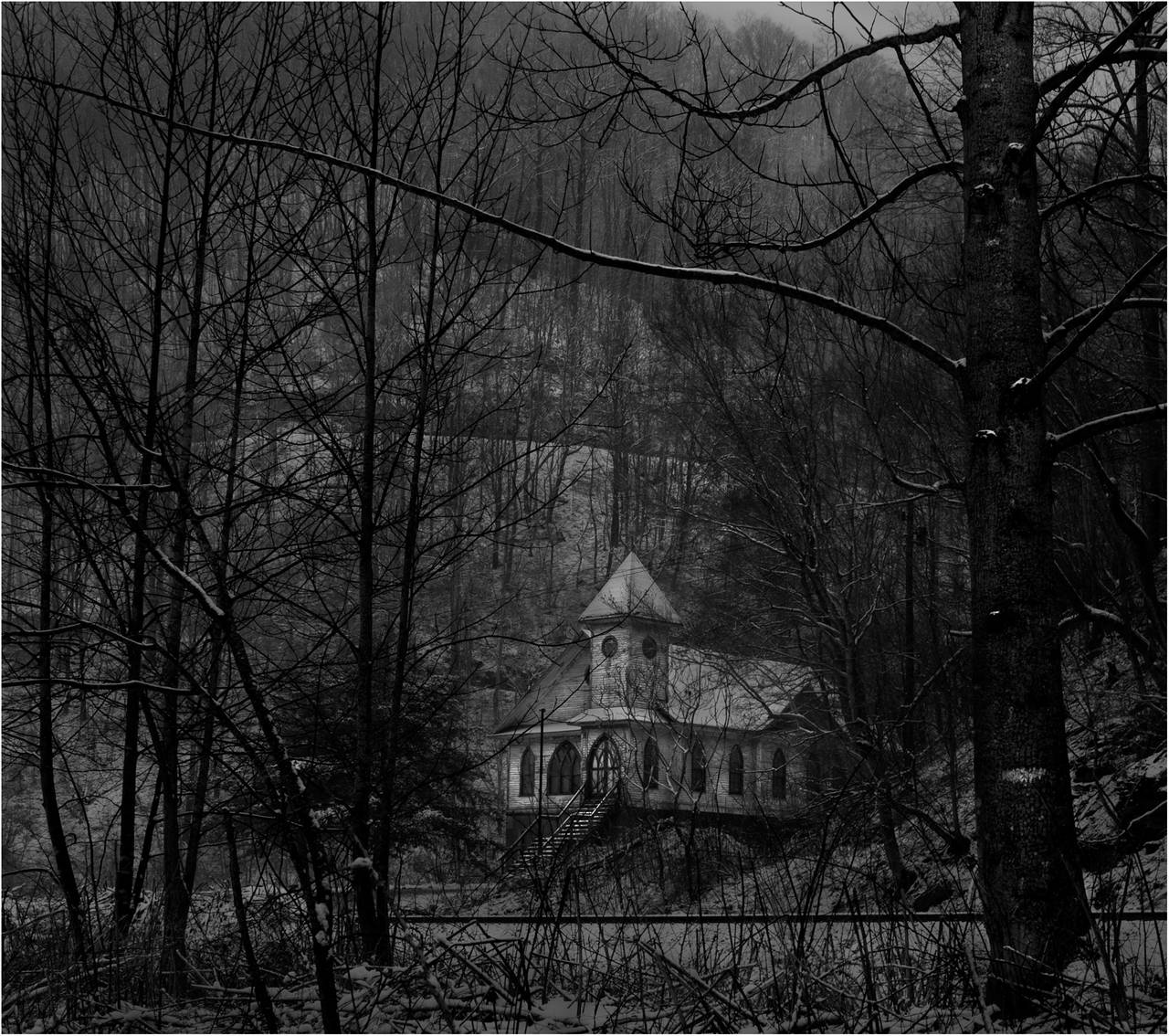 Teri Havens Landscape Photograph - Stotesbury, West Virginia