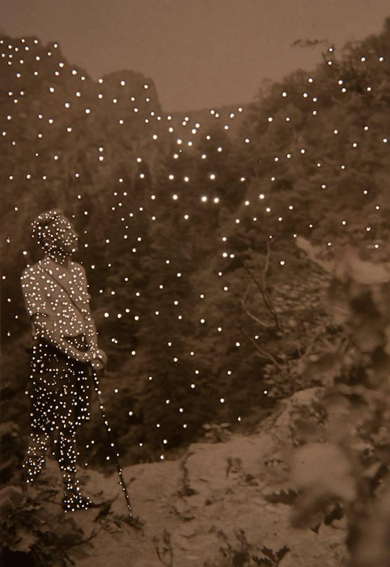 Black and White Photograph de Amy Friend - Parece irreal