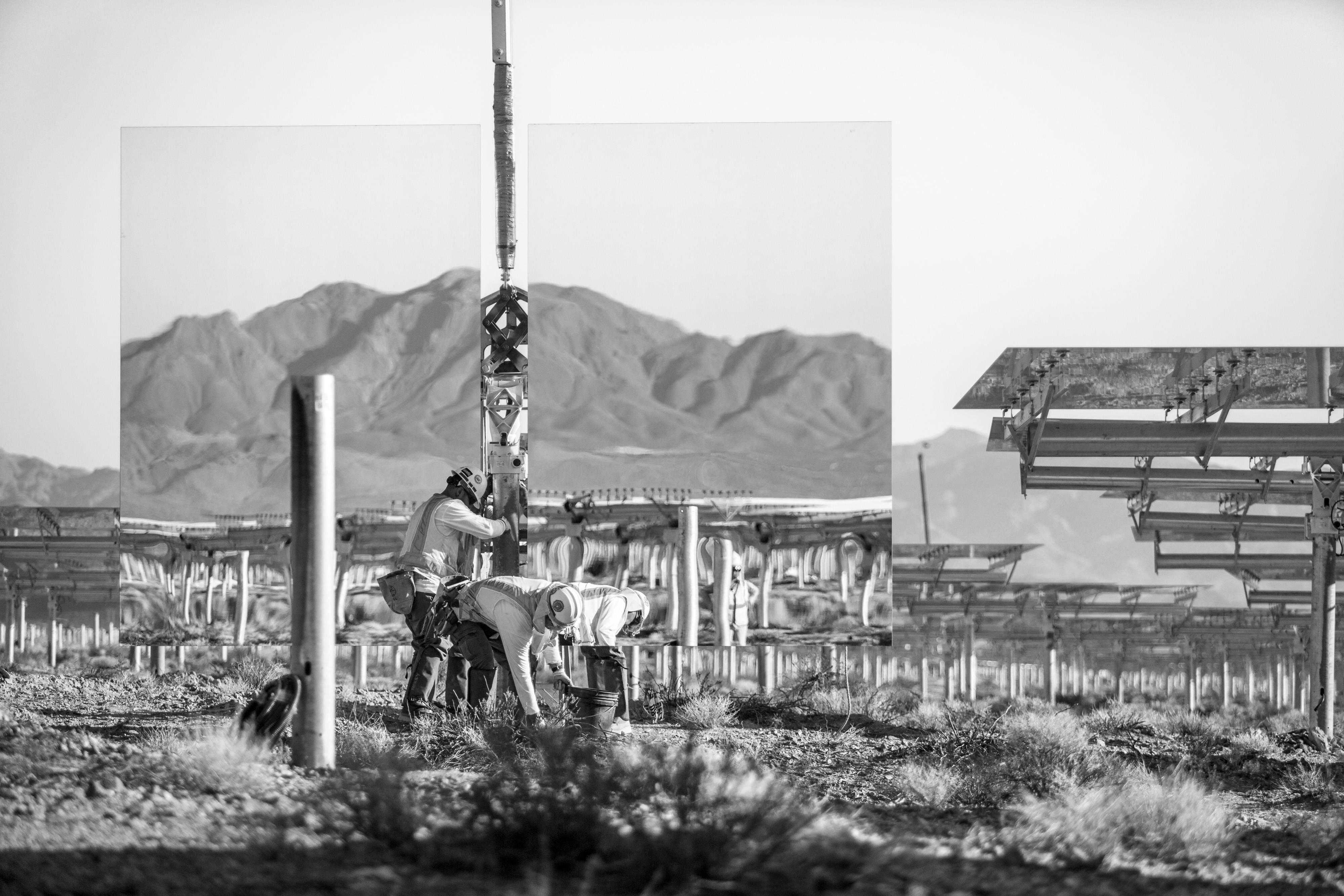 Jamey Stillings Landscape Photograph - Evolution of Ivanpah Solar, #7626, 4 June 2012