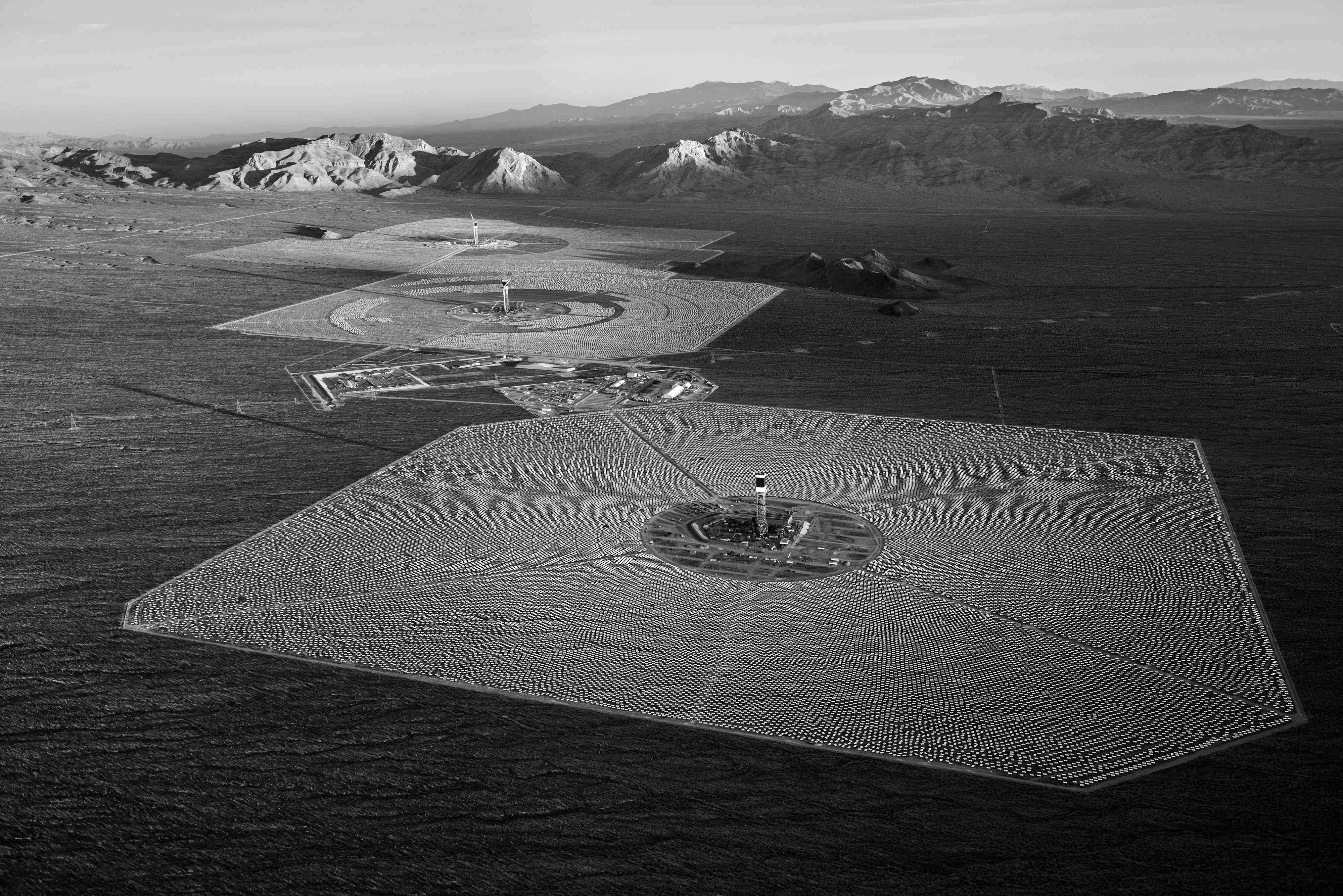 Jamey Stillings Black and White Photograph - The Evolution of Ivanpah Solar, #8502, 27 October 2012