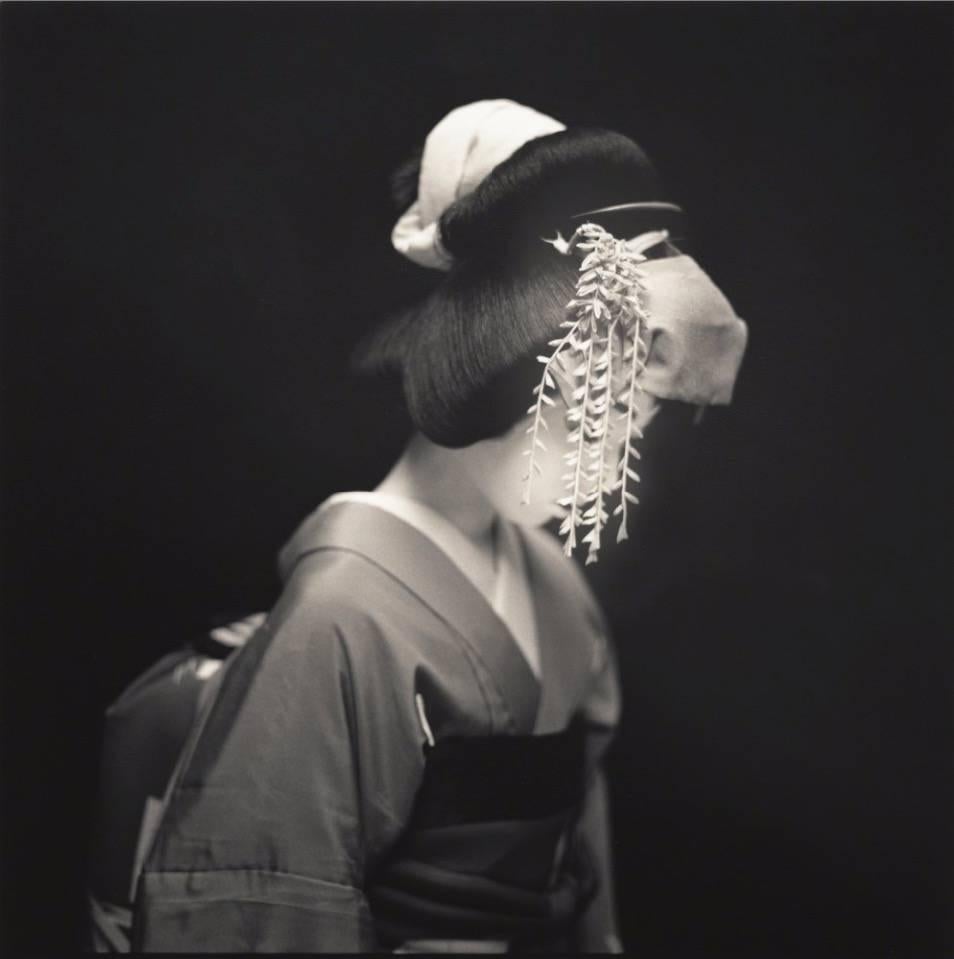 Hiroshi Watanabe Black and White Photograph - Jun Masuda as Oyanagi, Matsuo Kabuki