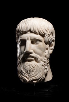Escultura de mármol blanco: retrato del filósofo griego Epicuro. Griego clásico
