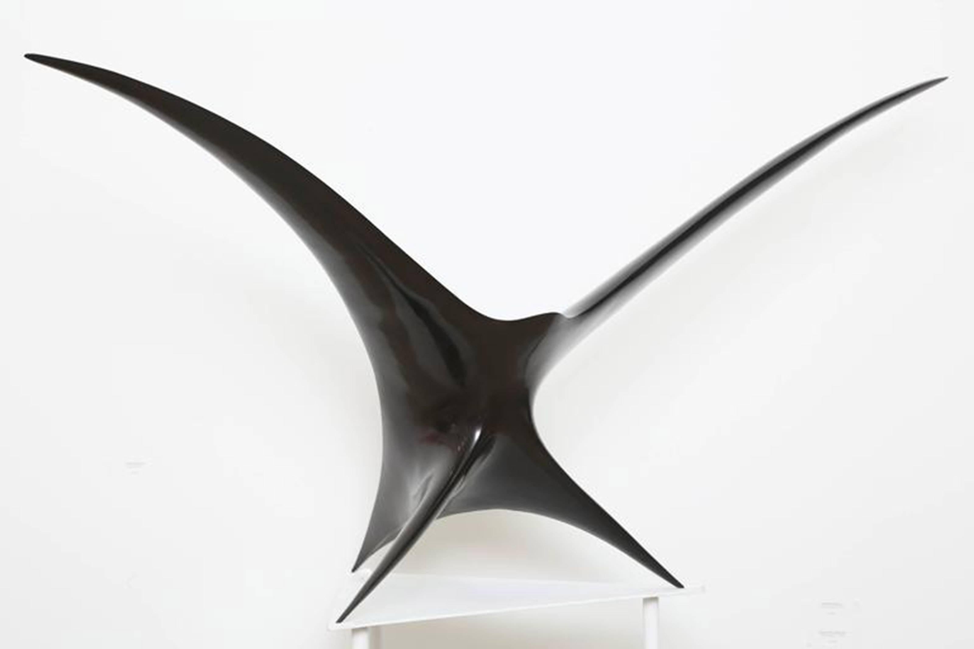 Patrice Breteau Figurative Sculpture – Zwillingsvogel