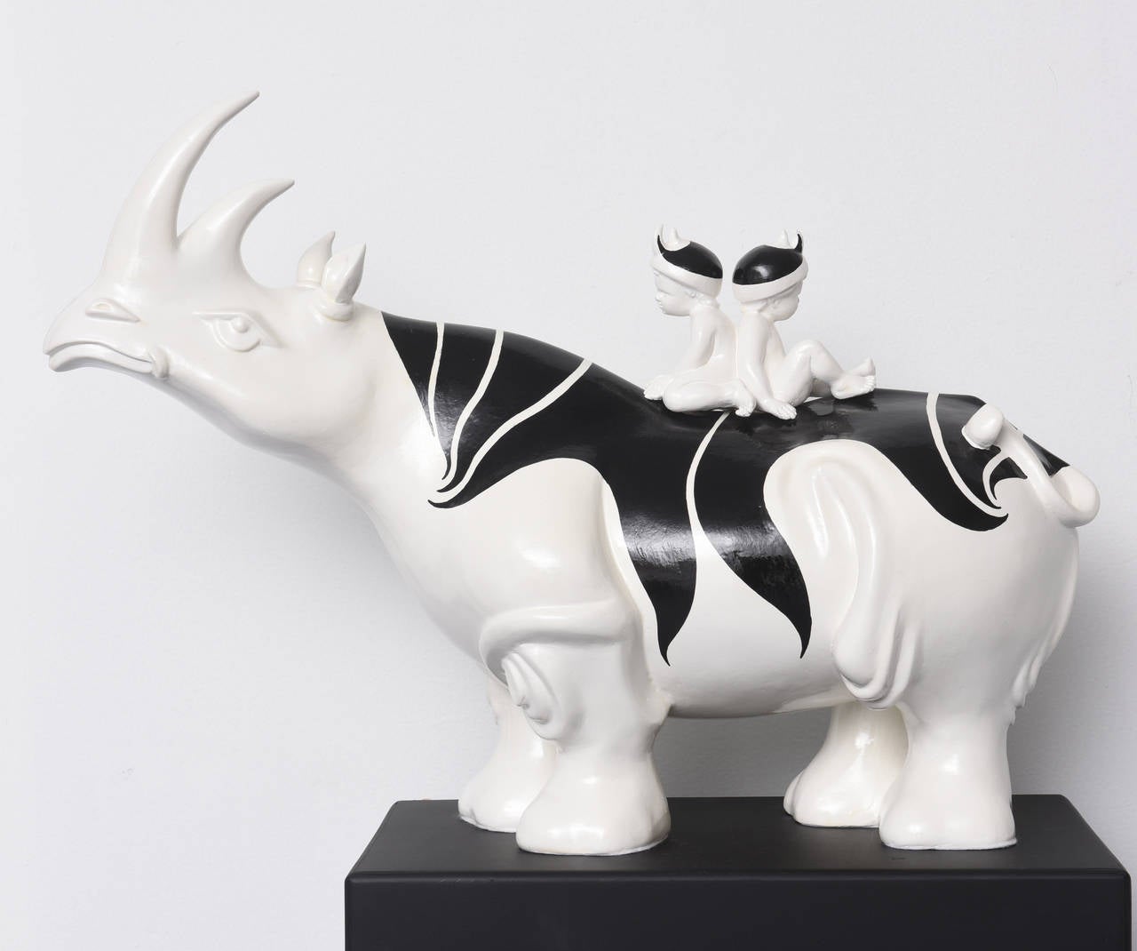 Patrick Schumacher Figurative Sculpture - Les Jumeaux Gemeaux du Rhino