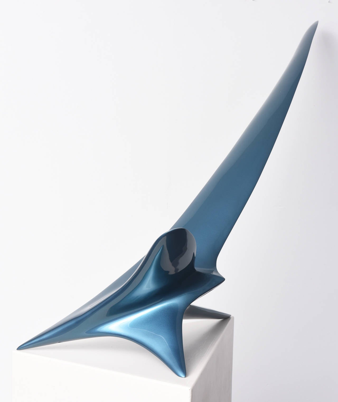 Patrice Breteau Figurative Sculpture - Twin Bird V