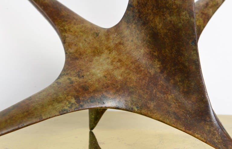 Icare - Bronze Abstract Sculpture 1