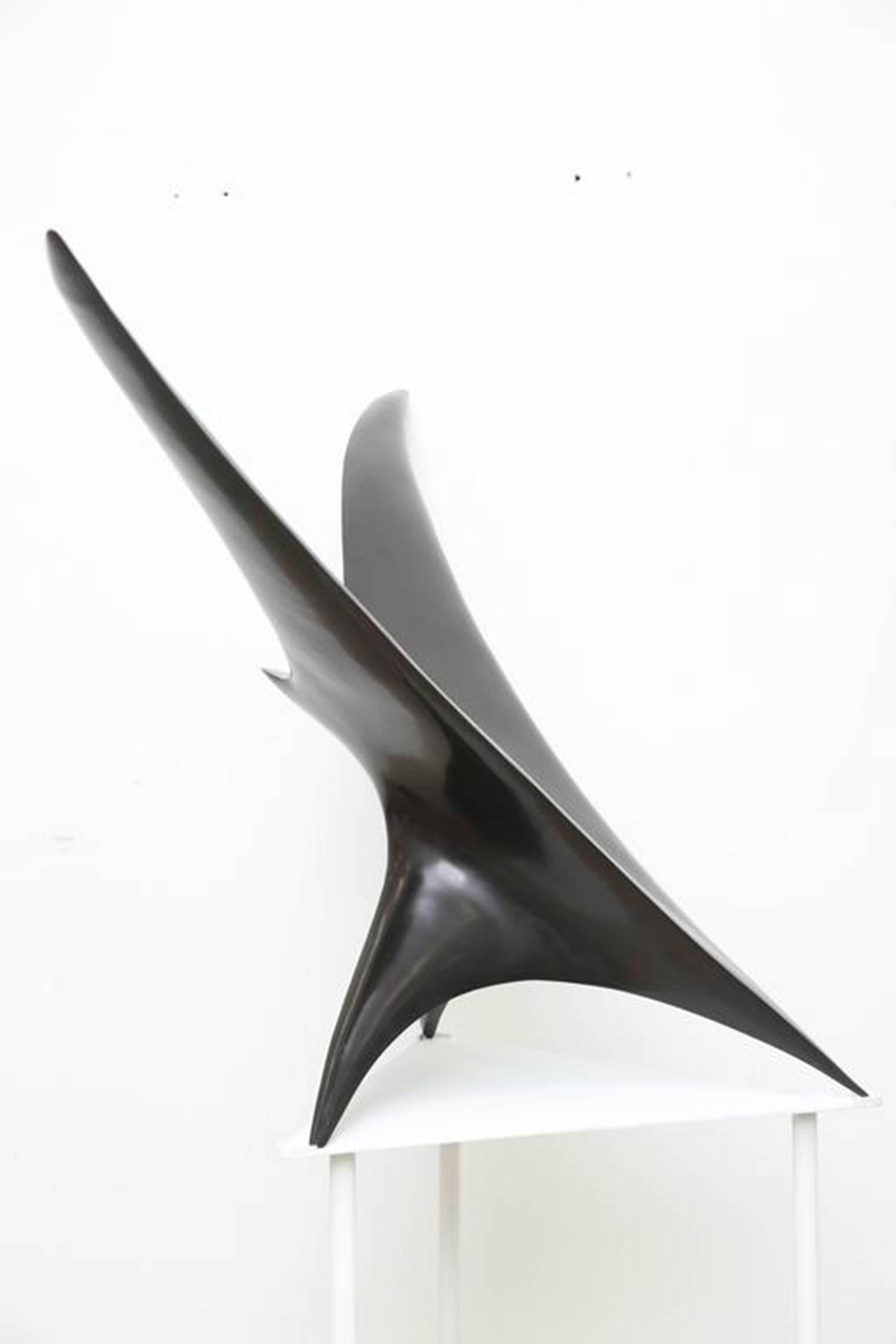 Zwillingsvogel (Gold), Figurative Sculpture, von Patrice Breteau