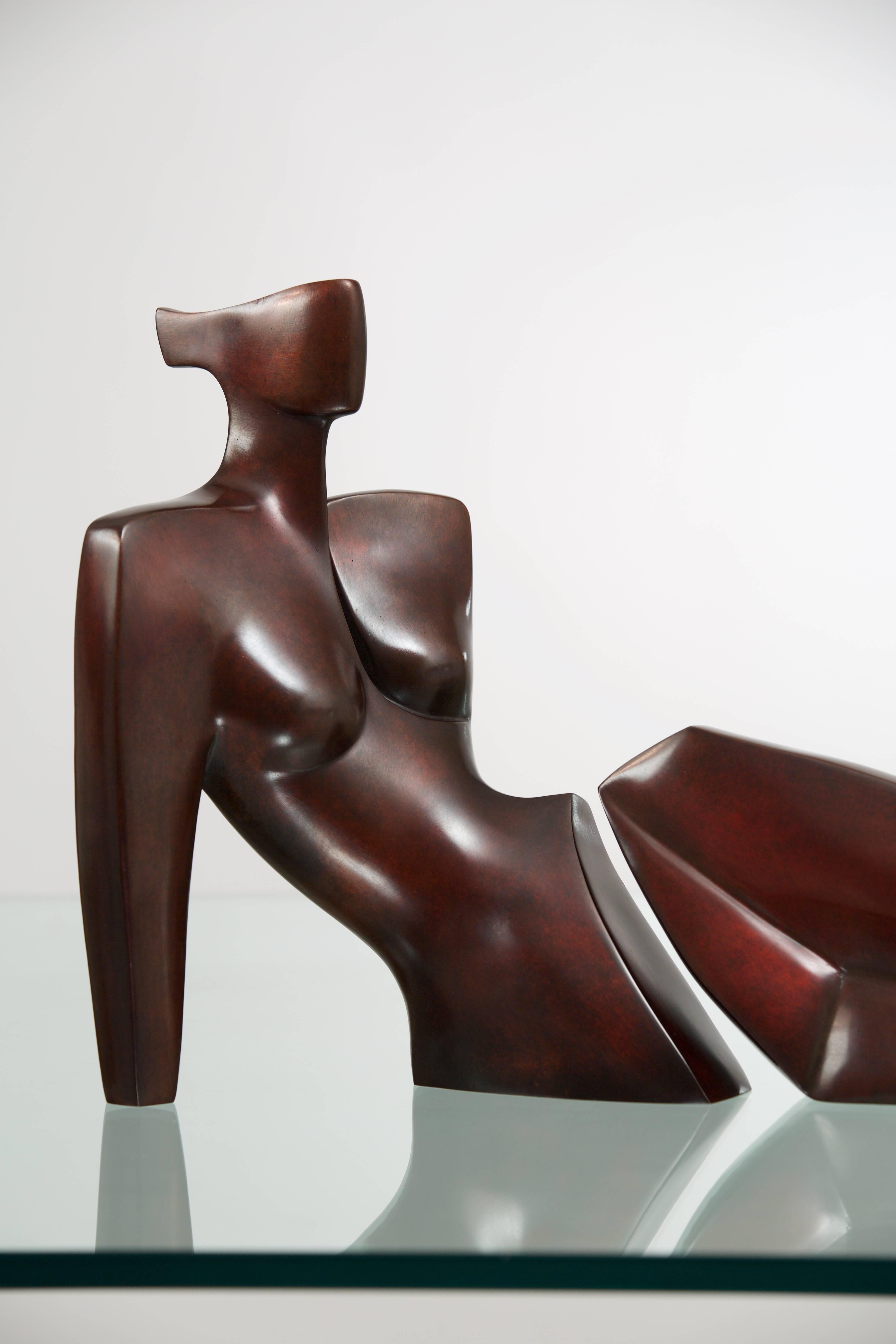 Alresha – Sculpture von Annette Jalilova