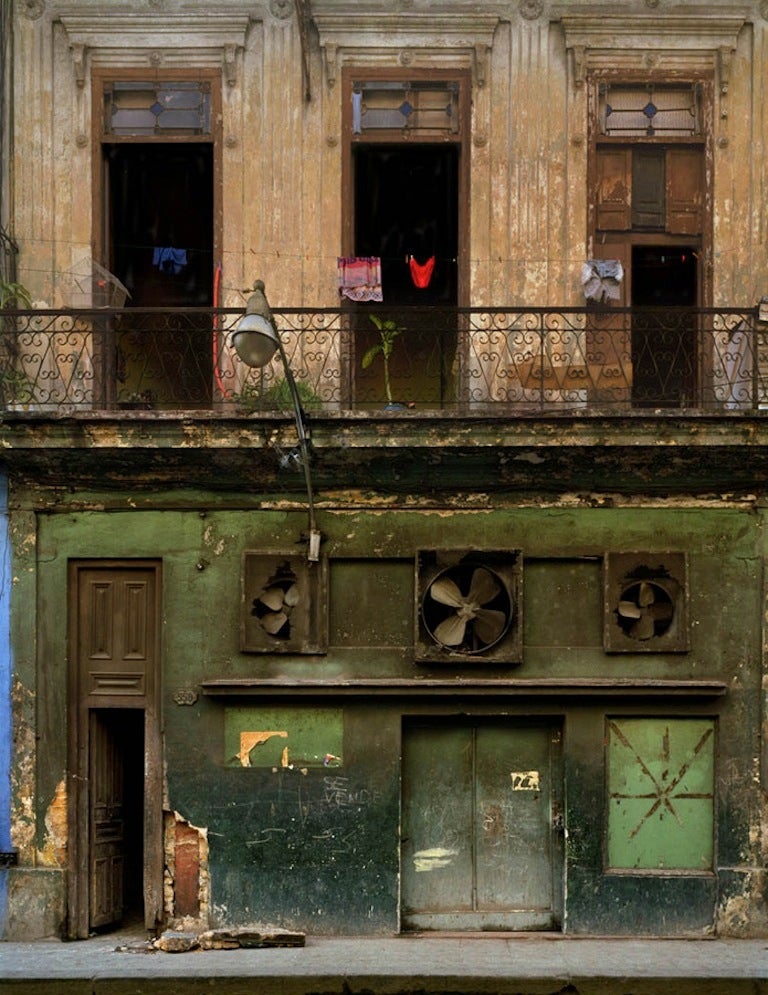 Michael Eastman Color Photograph - Three Fans, Cuba