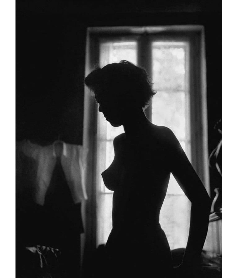 René Groebli Black and White Photograph – Auge der Liebe #526