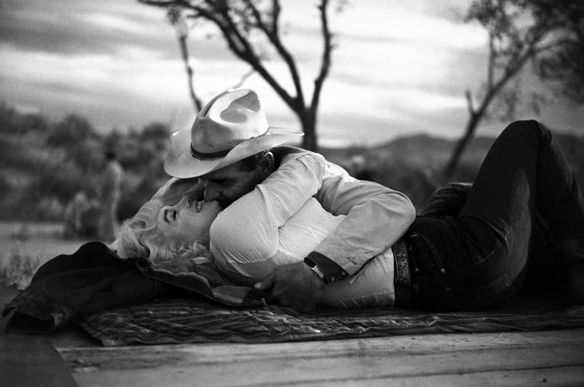 Eve Arnold Portrait Photograph - Clark Gable and Marilyn Monroe on the set of the "Misfits"