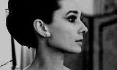 Audrey Hepburn, The Ritz, Paris (Profile) N° 6