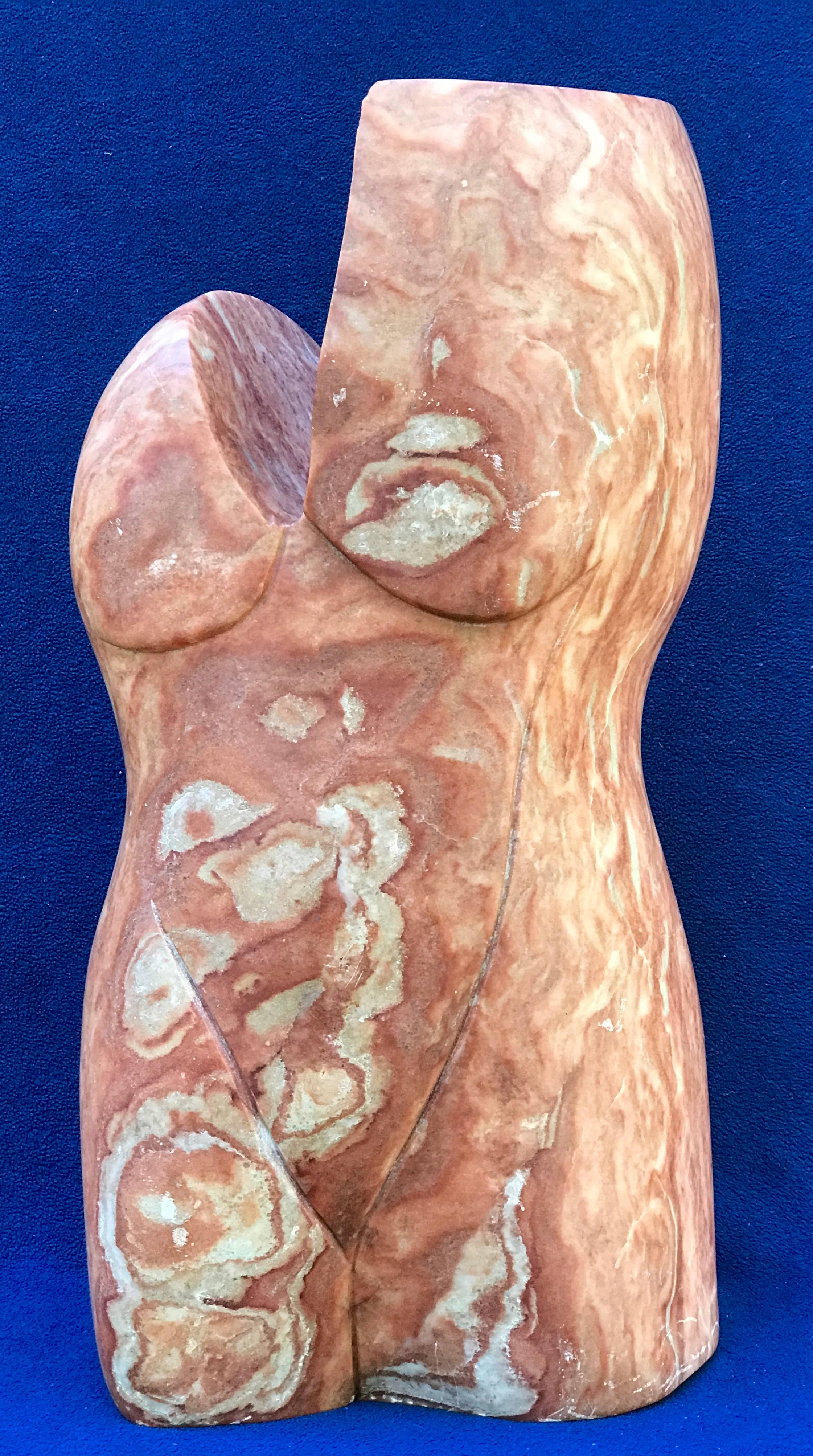 « Torse de femme » - Beige Figurative Sculpture par Unknown