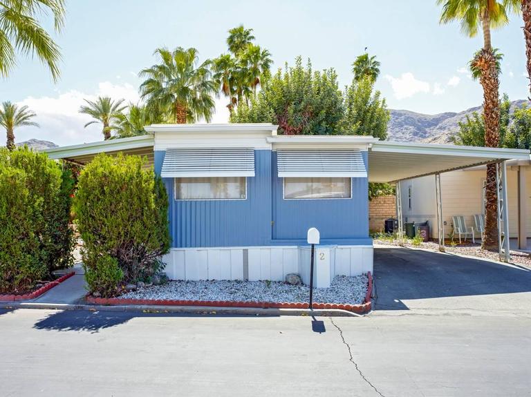 Jeffrey Milstein Palm Springs 06 Blue Skies Village, Photograph For